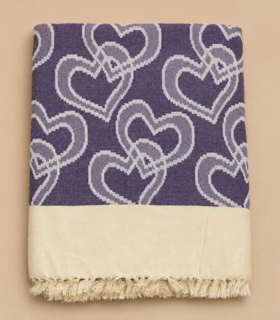 lavender heart pattern cotton blanket